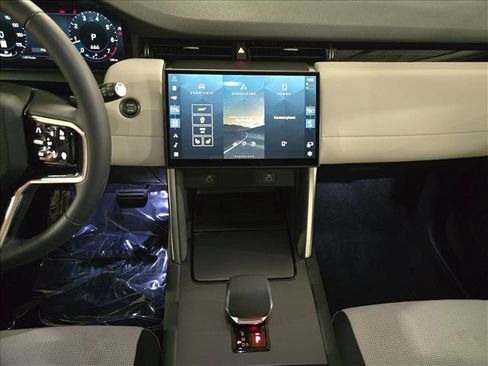 New 2025 Land Rover Discovery Sport S AWD/4WD image 22