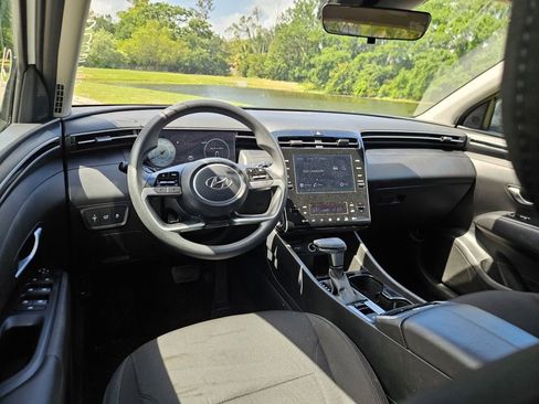 Used 2024 Hyundai Tucson SEL image 12