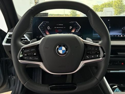 Used 2025 BMW 330i xDrive Sedan AWD/4WD image 15