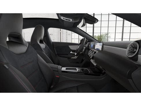 New 2026 Mercedes-Benz CLA 250 4MATIC image 4