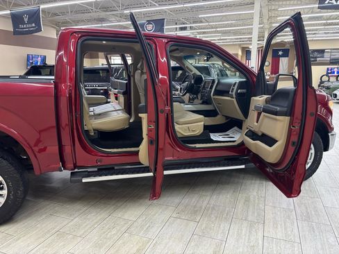 Used 2015 Ford F150 Lariat w/ Equipment Group 501A Mid AWD/4WD image 19