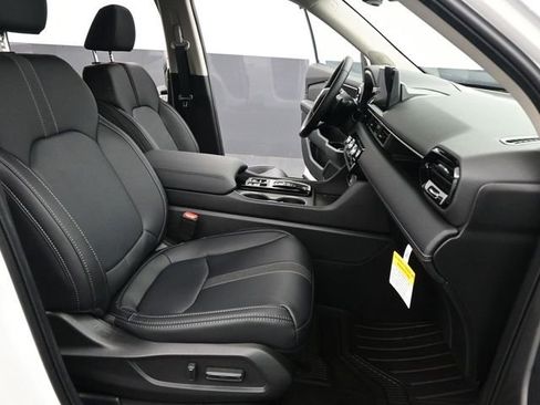 Used 2025 Honda Pilot Touring image 27