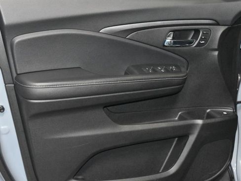 Used 2024 Honda Ridgeline RTL image 4