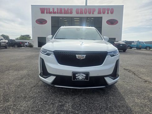 Used 2020 Cadillac XT6 Sport AWD/4WD image 2