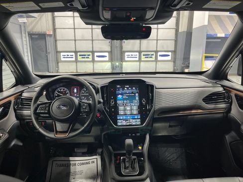 Used 2025 Subaru Forester Sport AWD/4WD image 30