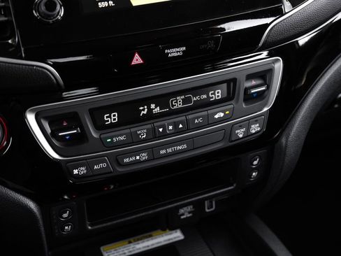 Used 2019 Honda Passport Elite image 35