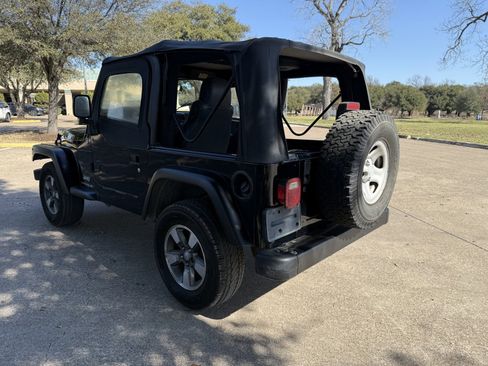 Used 2005 Jeep Wrangler SE image 7