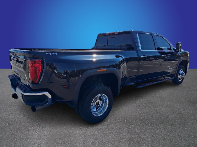 Used 2023 GMC Sierra 3500 SLT w/ SLT Preferred Package AWD/4WD image 4