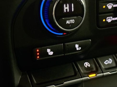 Used 2019 Chevrolet Silverado 1500 LT w/ All-Star Edition image 20