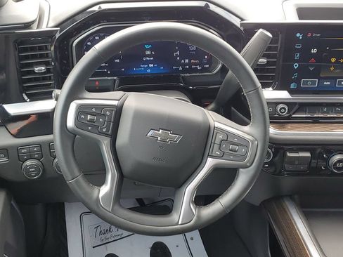 Used 2026 Chevrolet Silverado 2500 LT w/ Trail Boss Package AWD/4WD image 31