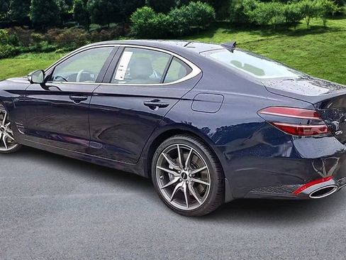 New 2026 Genesis G70 2.5T Prestige image 6