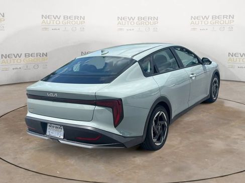 New 2026 Kia K4 EX FWD image 5