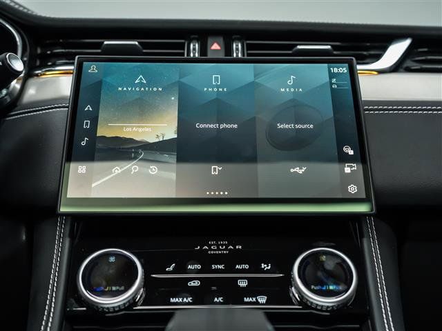 New 2026 Jaguar F-PACE R-Dynamic S AWD/4WD image 28