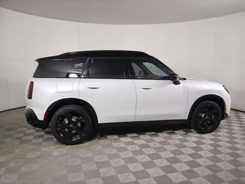 New 2026 MINI Cooper Countryman S w/ Comfort Package Max image 4