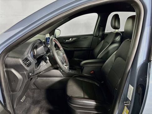 Used 2023 Ford Escape ST-Line FWD image 11