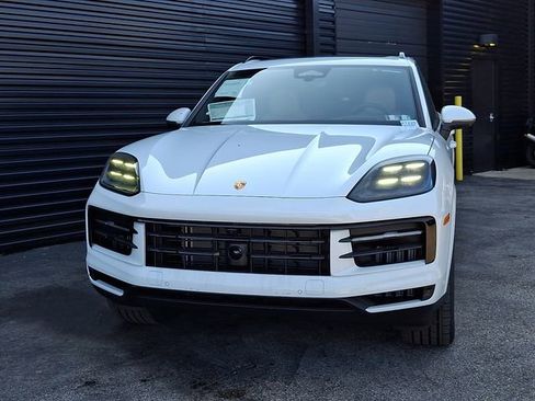 New 2026 Porsche Cayenne image 10