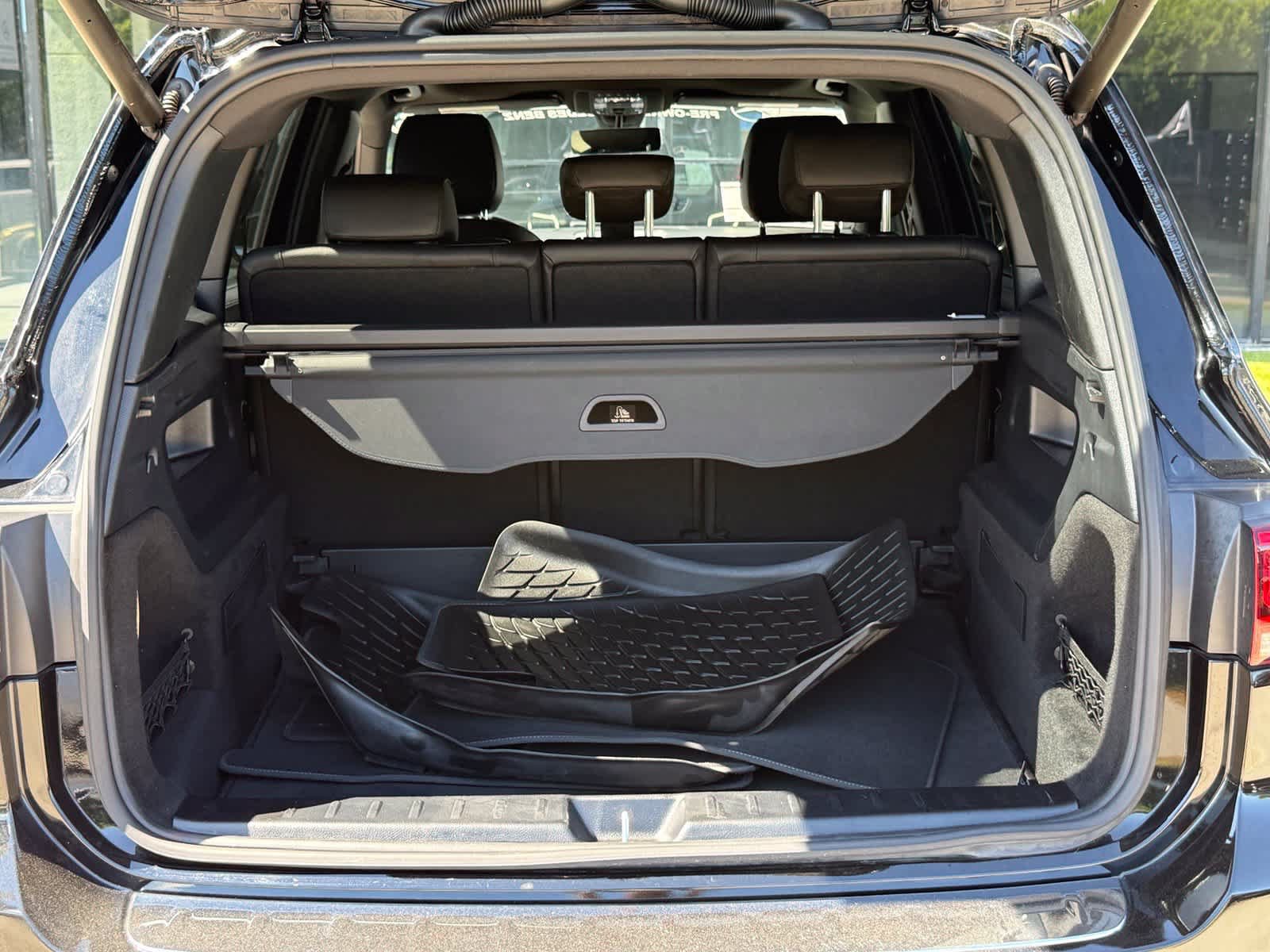 Used 2023 Mercedes-Benz GLB 250 image 16