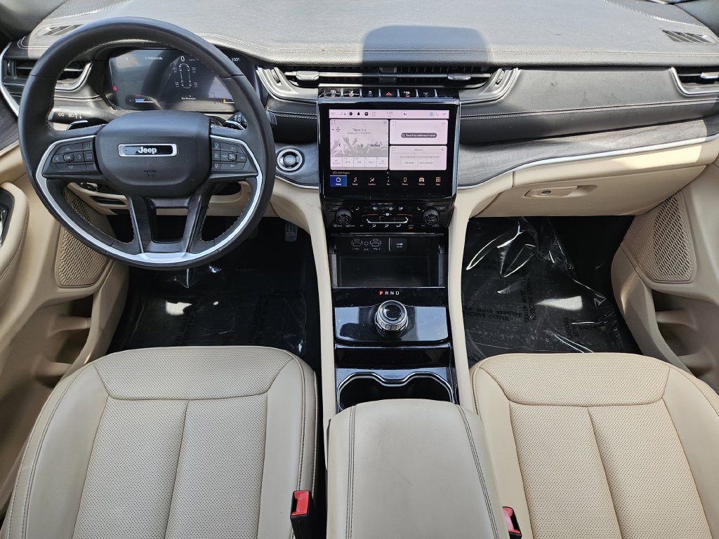 Used 2023 Jeep Grand Cherokee L Limited w/ Luxury Tech Group II RWD image 26