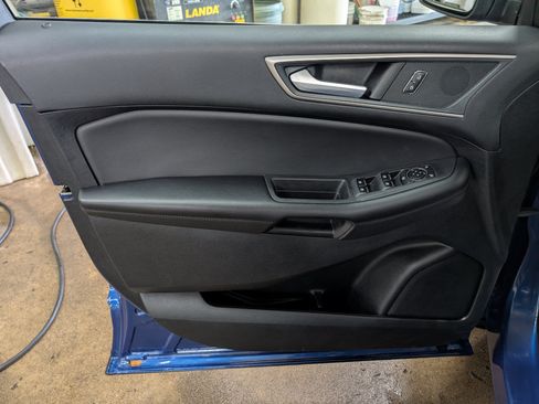 Used 2024 Ford Edge SEL AWD/4WD image 7