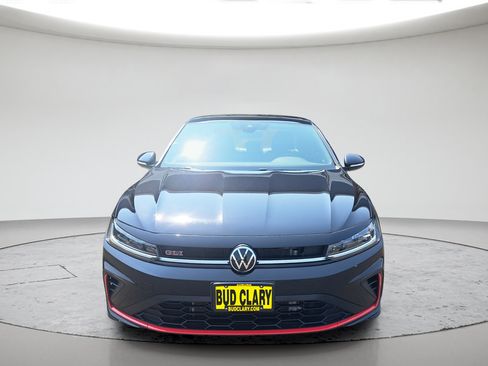 Used 2025 Volkswagen Jetta GLI Autobahn FWD image 19
