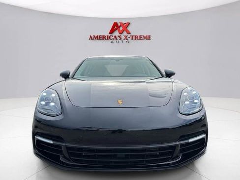Used 2017 Porsche Panamera 4 AWD/4WD image 9