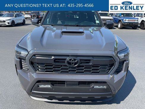 Used 2024 Toyota Tacoma TRD Sport w/ TRD Sport Upgrade Package AWD/4WD image 23