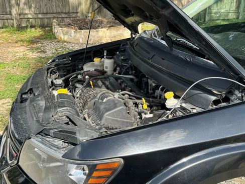 Used 2018 Dodge Journey SE w/ Popular Equipment Group FWD image 13