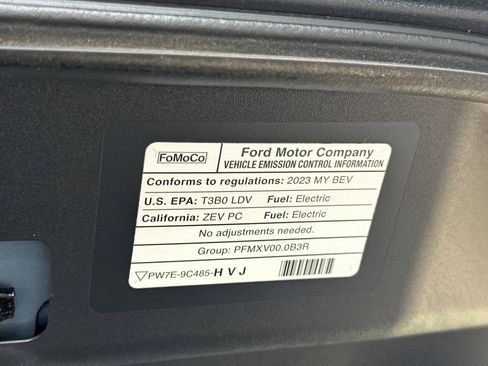 Used 2023 Ford Mustang Mach-E Select image 24