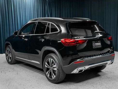 Certified 2025 Mercedes-Benz GLA 250 image 7