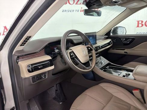 Certified 2022 Lincoln Aviator Reserve w/ Equipment Group 201A AWD/4WD image 12