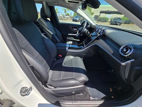 Used 2023 Mercedes-Benz C 300 Sedan image 11