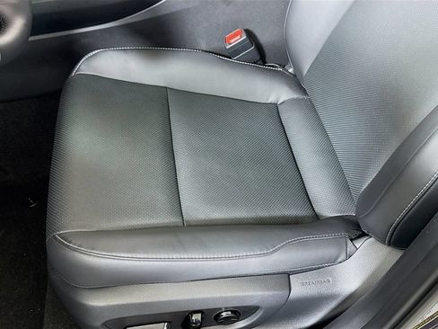 Used 2025 Lexus UX 300h AWD w/ Accessory Package (Z1) image 19