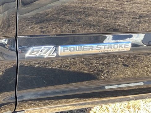 Used 2022 Ford F350 Platinum image 12