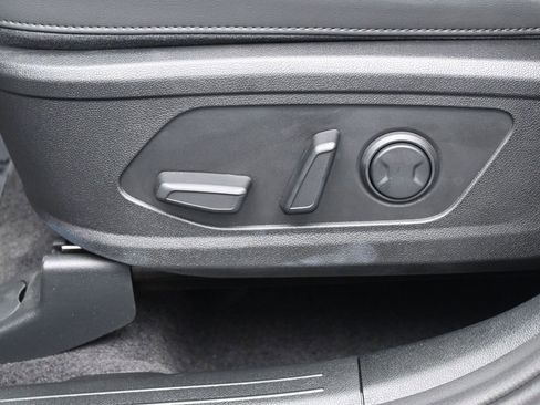 New 2025 Kia Sorento EX w/ Panoramic Sunroof Package image 12