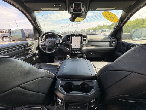 Used 2022 RAM 1500 Limited w/ Cold Weather Group AWD/4WD image 21