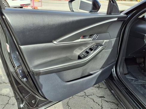 Used 2024 MAZDA CX-30 AWD 2.5 S w/ Select Sport Pkg image 11