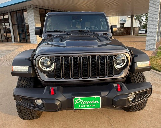 Used 2024 Jeep Wrangler Unlimited Rubicon w/ Technology Group AWD/4WD image 3