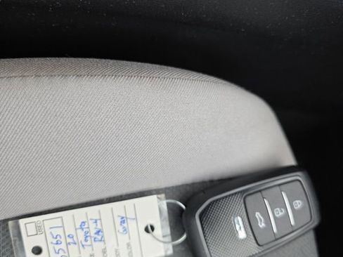 Used 2020 Toyota RAV4 XLE w/ All Weather Liner Package image 28