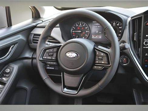 Certified 2025 Subaru Crosstrek 2.5i Limited AWD/4WD image 14