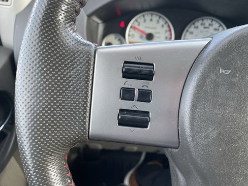 Used 2012 Nissan Xterra PRO-4X w/ Pro-4x Leather Pkg image 14