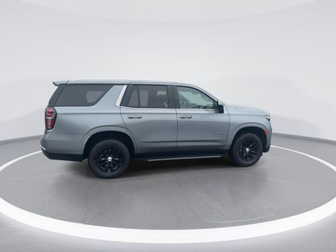 Used 2024 Chevrolet Tahoe LT RWD image 10