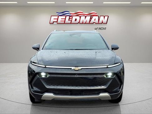 Used 2024 Chevrolet Equinox EV LT FWD image 9