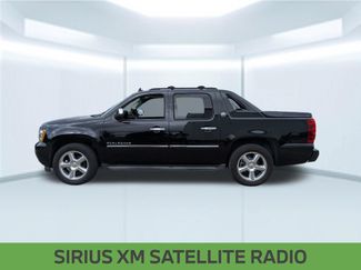 Used 2013 Chevrolet Avalanche LTZ RWD video 2