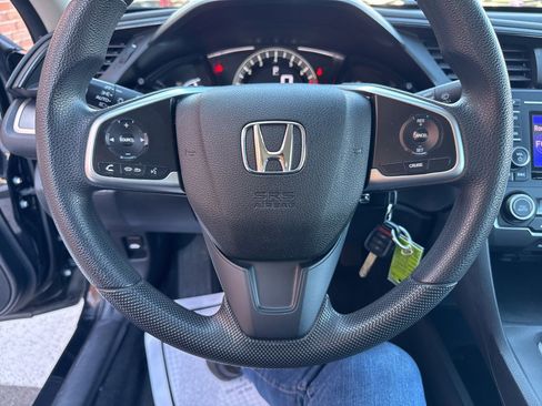 Used 2018 Honda Civic LX image 25