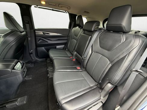 Used 2024 INFINITI QX60 Luxe w/ Cargo Package image 13