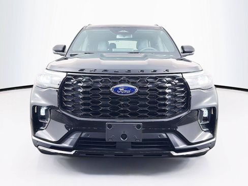 New 2026 Ford Explorer ST-Line w/ ST-Line Street Pack AWD/4WD image 6