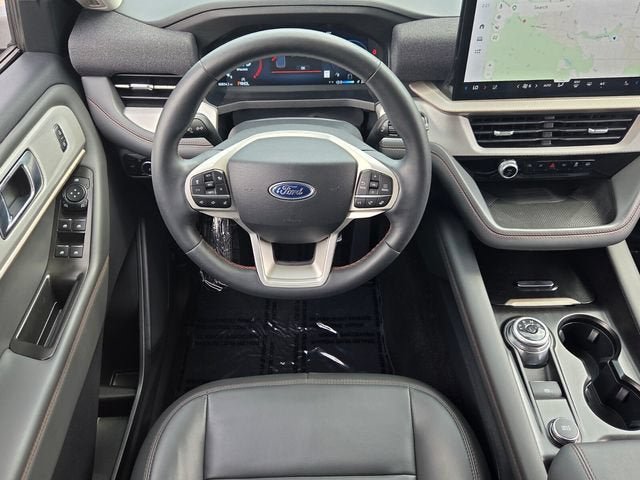 Used 2025 Ford Explorer Active w/ Active Comfort Package AWD/4WD image 14