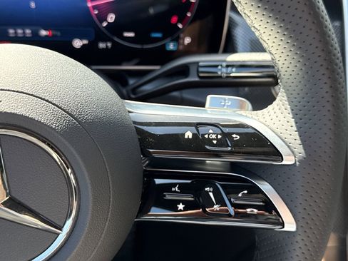 New 2026 Mercedes-Benz GLC 300 4MATIC image 23