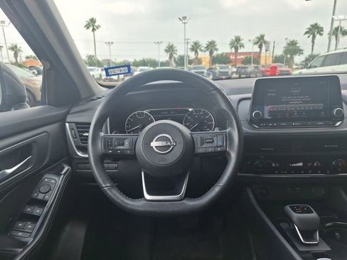 Certified 2024 Nissan Rogue SV w/ SV Premium Package FWD image 12