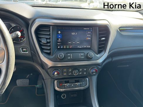 Used 2021 GMC Acadia AT4 w/ Technology Package image 18